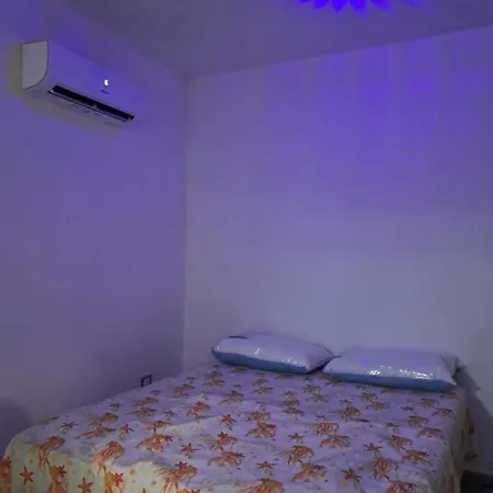 Lägenhet Center Regina Elena 49 Queen *